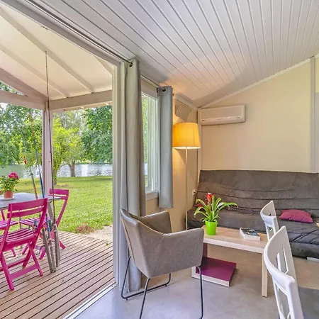 Riverside For 4-guests Castelmoron-sur-Lot