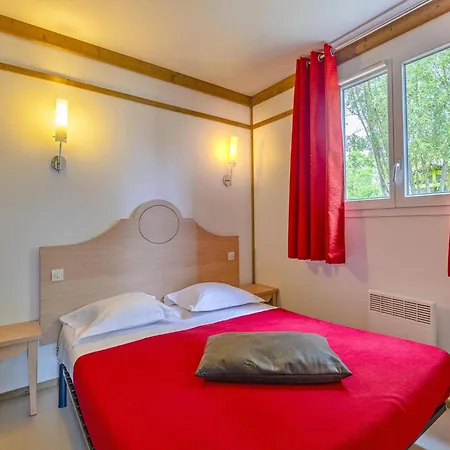 Vakantiehuis Riverside For 4-guests